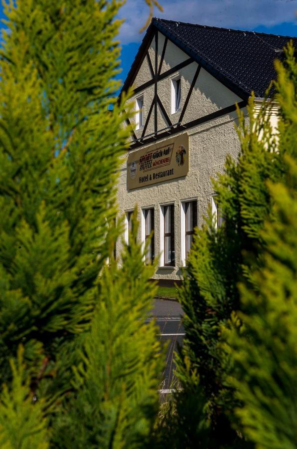 Sporthotel Glueck Auf Moenchenfrei Brand-Erbisdorf Dış mekan fotoğraf