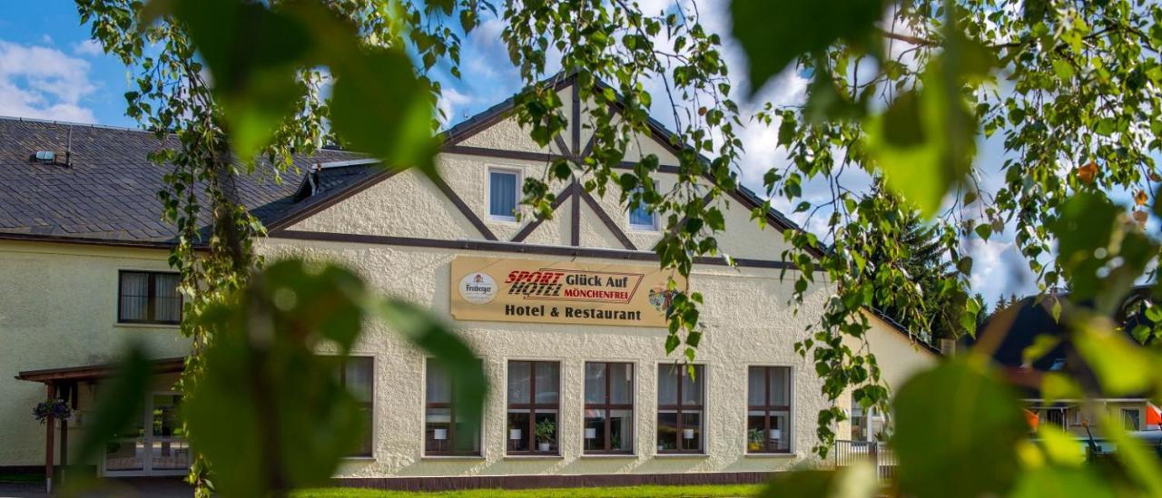 Sporthotel Glueck Auf Moenchenfrei Brand-Erbisdorf Dış mekan fotoğraf